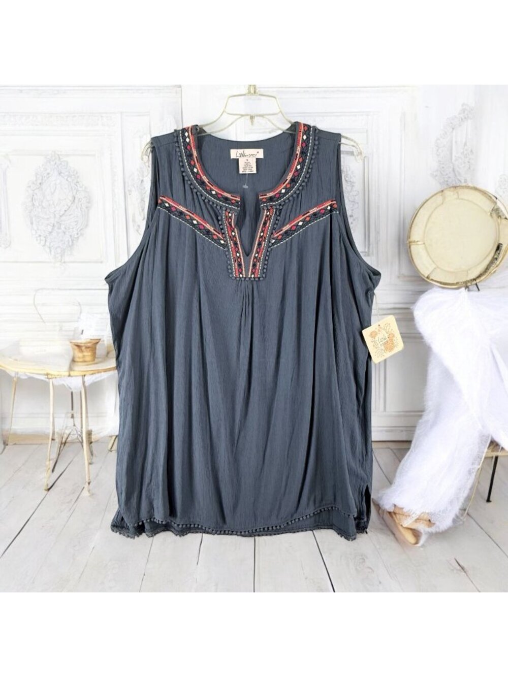 Lark+Grey Womens 1X Aztex Boho Embroidered Tunic Top Blue Pom-Pom Trim Sleeveles